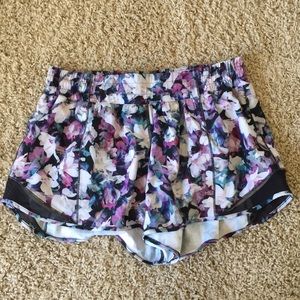 Lululemon Hotty Hot Shorts